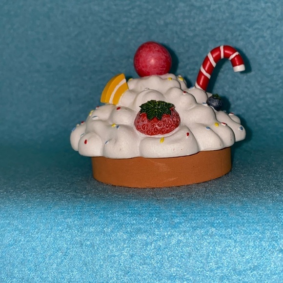 YANKEE candle topper lid soda decoration vintage dead stock resin material - Picture 2 of 7